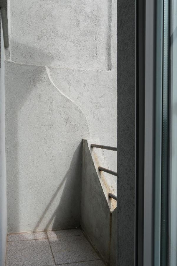 Host Wise - Sweet Bright Flats - City Center Porto Exterior foto